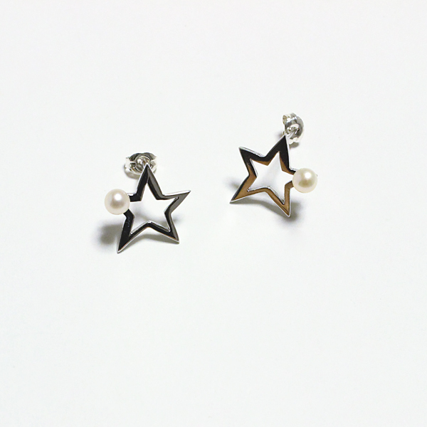 star pearl pierce(スターパールピアス)