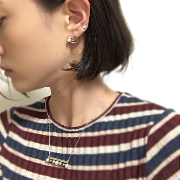 プラスジュエルのファッションリングの着用例(コーディネート)