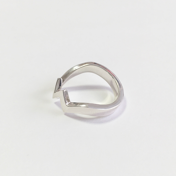 gizagiza ring(ギザギザリング)