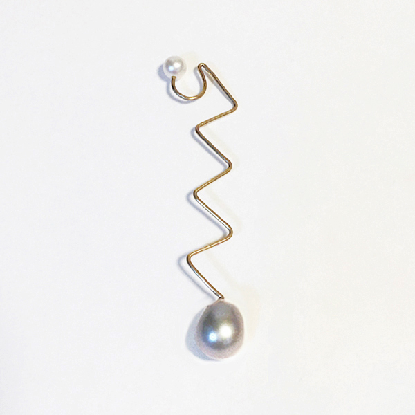 ■gizagiza pearl earcuff■～gray～ ギザギザパールイヤーカフ～グレー～ 