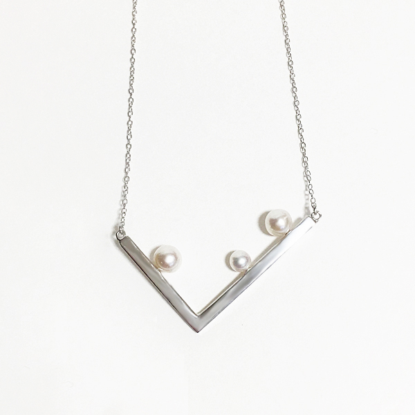 ■play pearl necklace■ プレイパールネックレス 